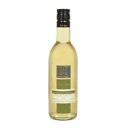 Bottle of Club Klass Pinot Grigio